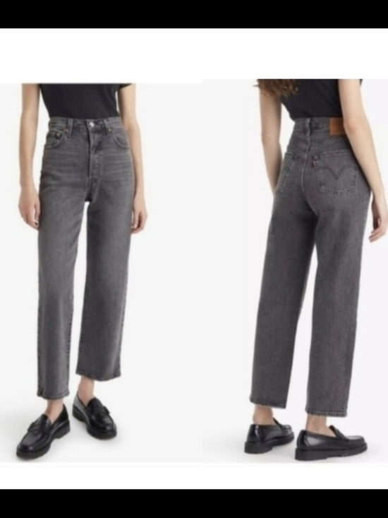 Levi's Denim - Levi's Ribcage Straight Ankle Size 28 Loom About Washed Grey Button Fly